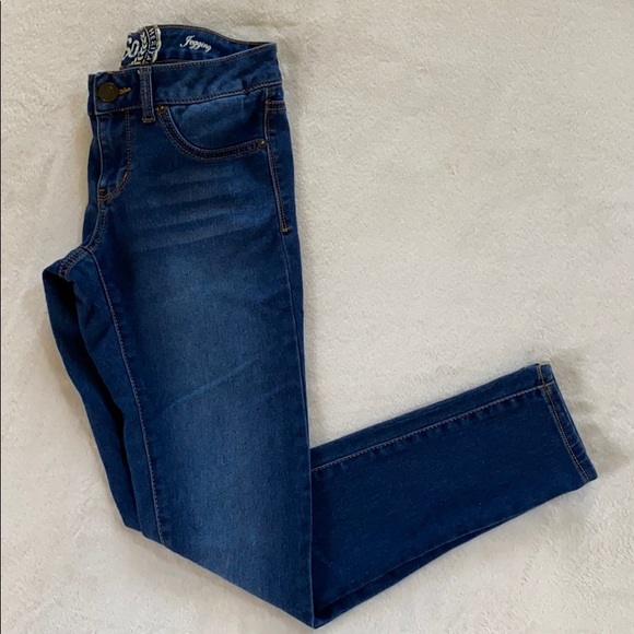 SO. Jegging Jeans - Picture 5 of 5